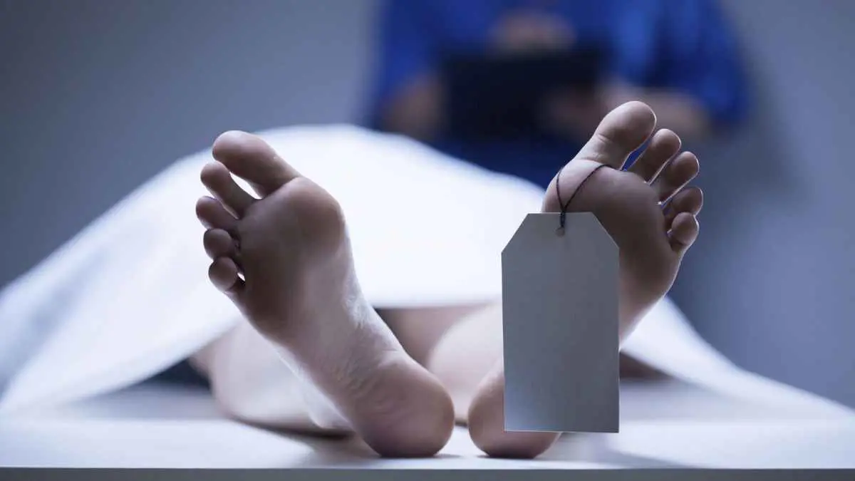 قبيل تخرجها.. طعنات "مميتة" تُنهي حياة بريطانية في تكساس