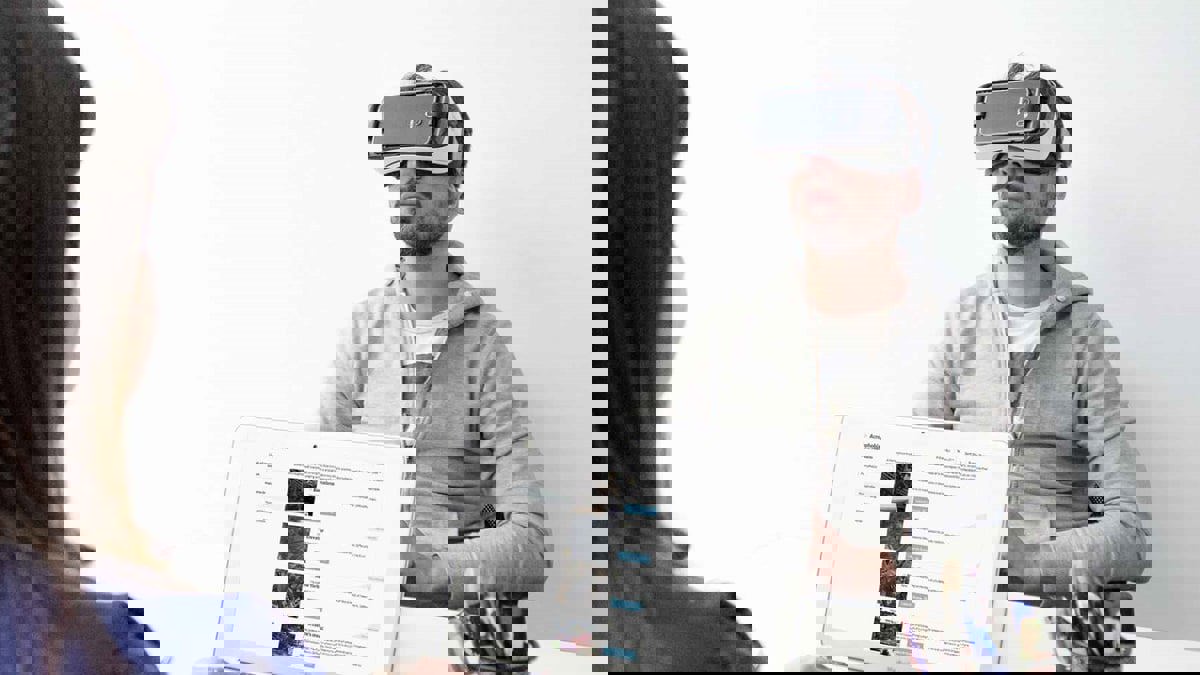 استخدام الواقع الافتراضي لعلاج "رهاب الطيران"