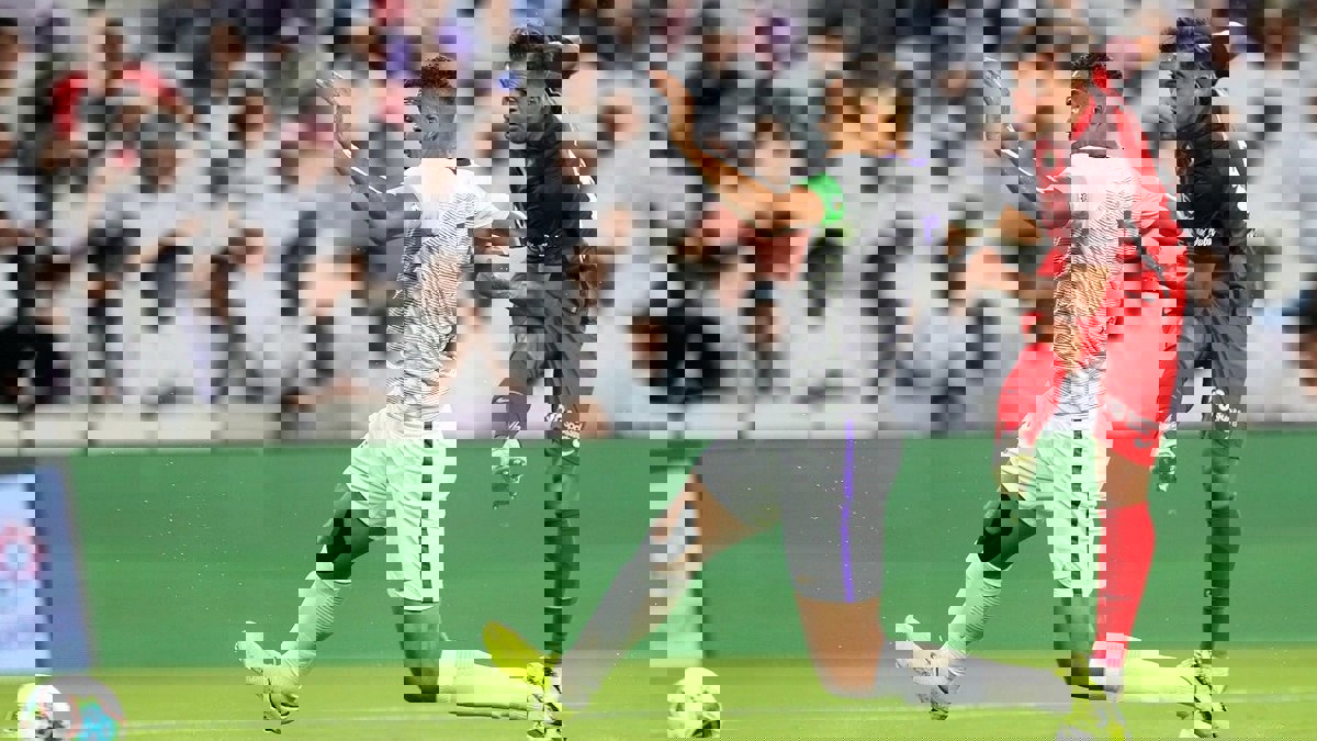 الموعد والقنوات الناقلة والتشكيل المتوقع.. كل ما تريد معرفته عن مباراة العين وشباب الأهلي دبي