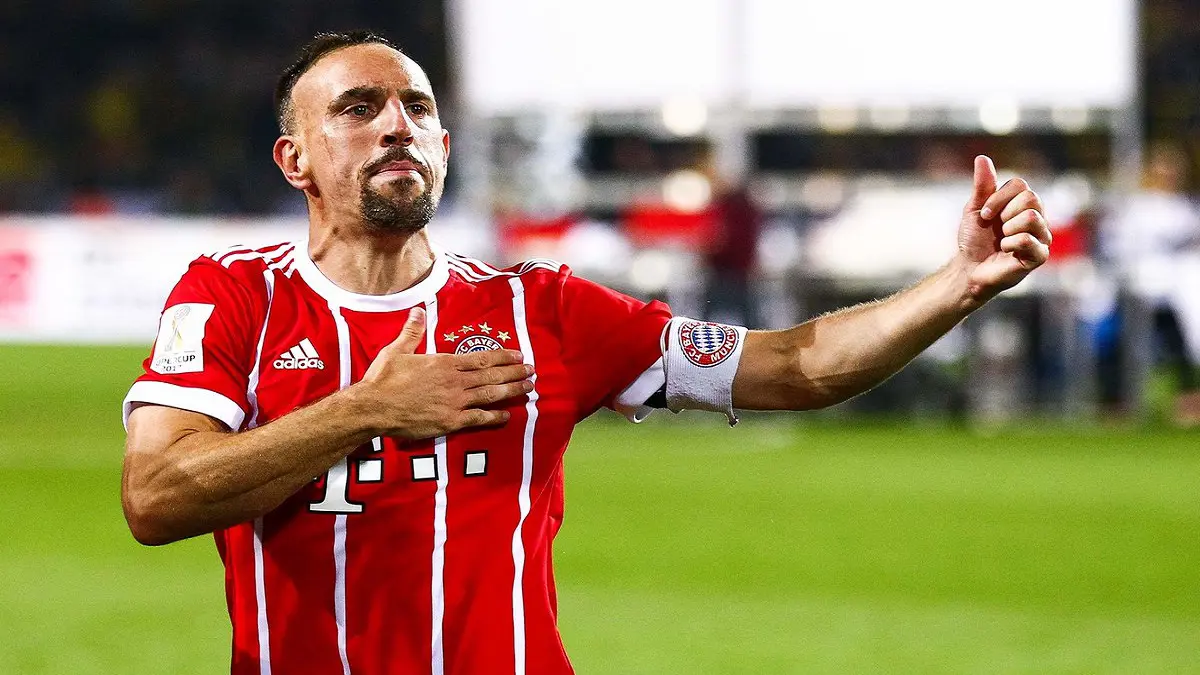 نادي العين الإماراتي ينفي نيته في التعاقد مع كورنادو وفرانك ريبيري