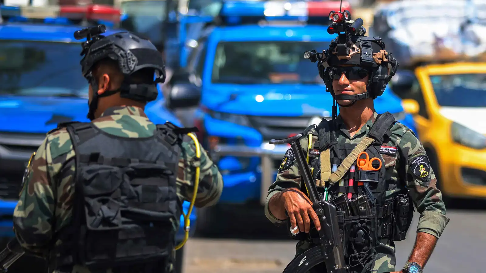 مقتل شرطيين عراقيين برصاص مطلوبين خلال مطاردة أمنية (صور)