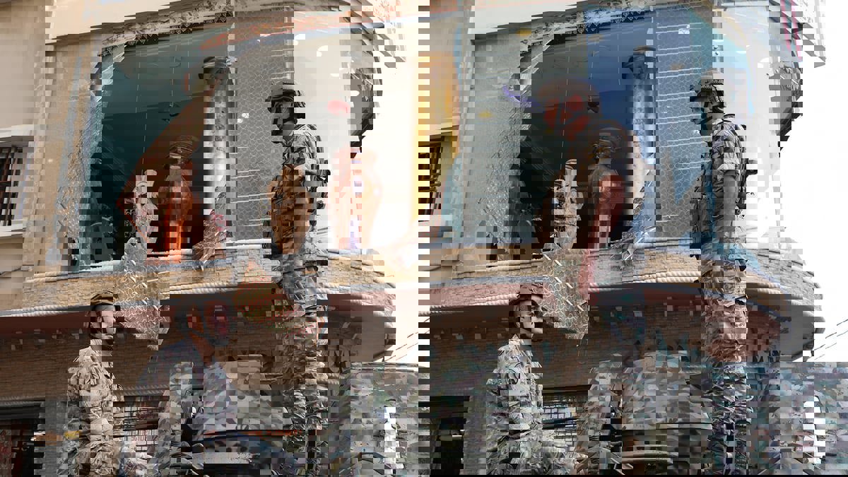 شخصيات لبنانية تتضامن مع جعجع.. والأنظار تتجه لنتائج تحقيقات "الطيونة"