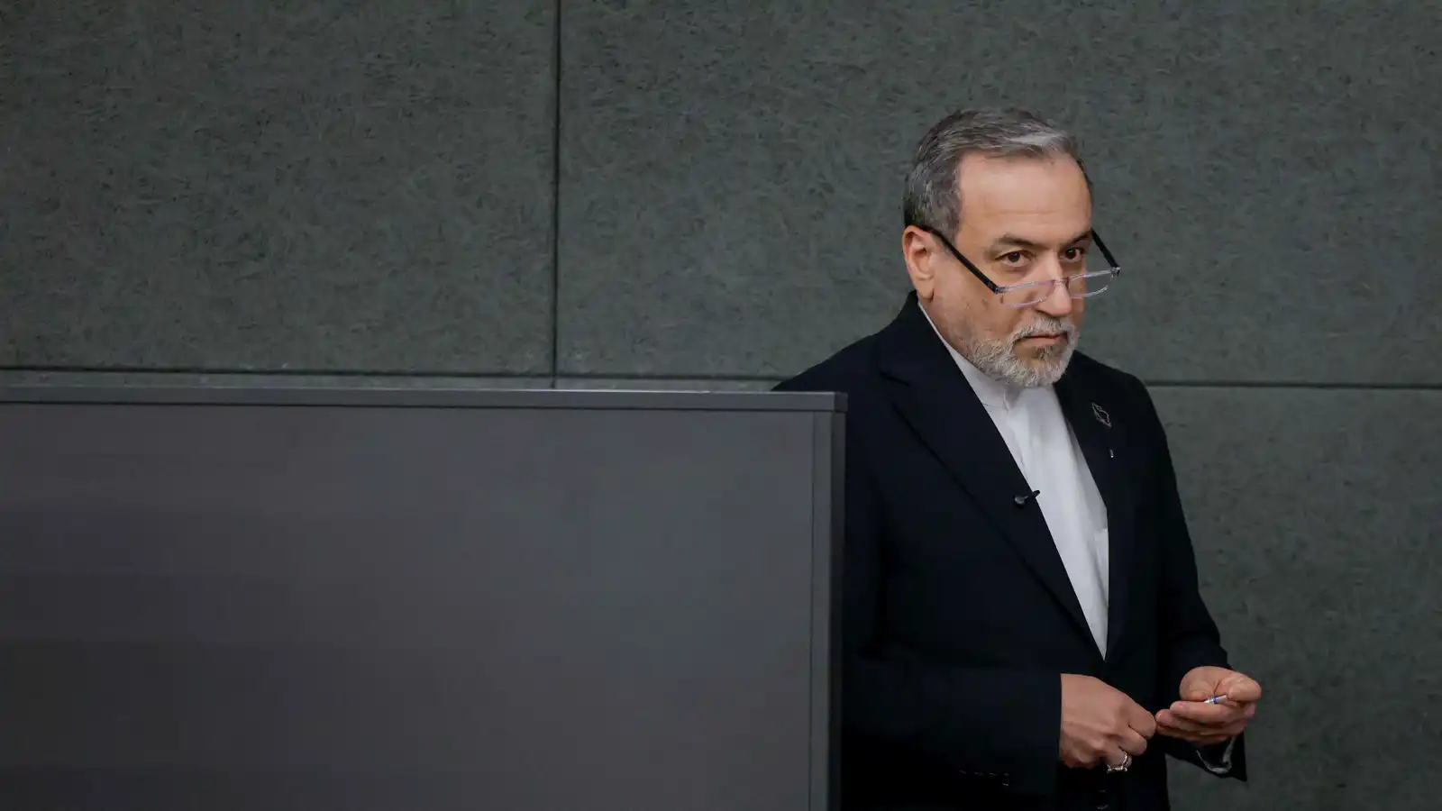 عراقجي: لم نستخدم سوى جزء ضئيل من قوتنا