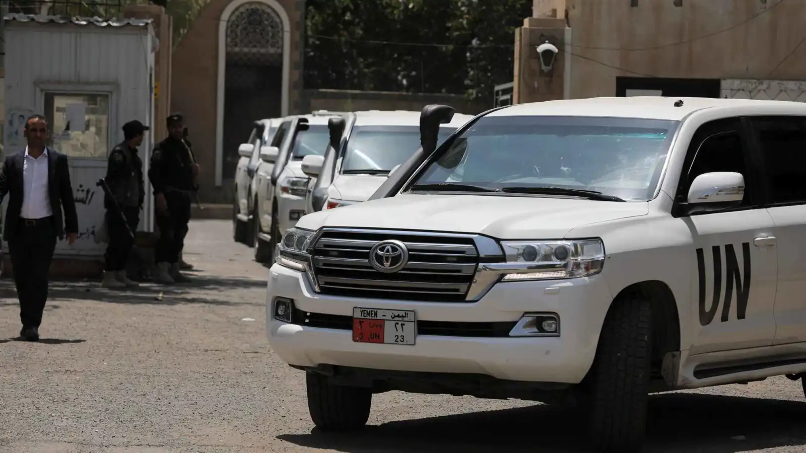 الأمم المتحدة تُجلي موظفيها "الأجانب" من مناطق الحوثيين