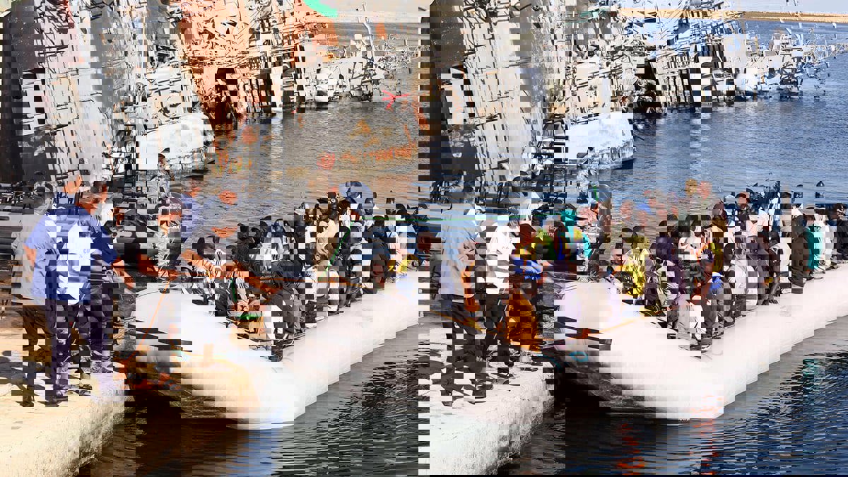 وفاة 7 مهاجرين على متن مركب خلال إبحاره نحو جزيرة "لامبيدوزا" الإيطالية