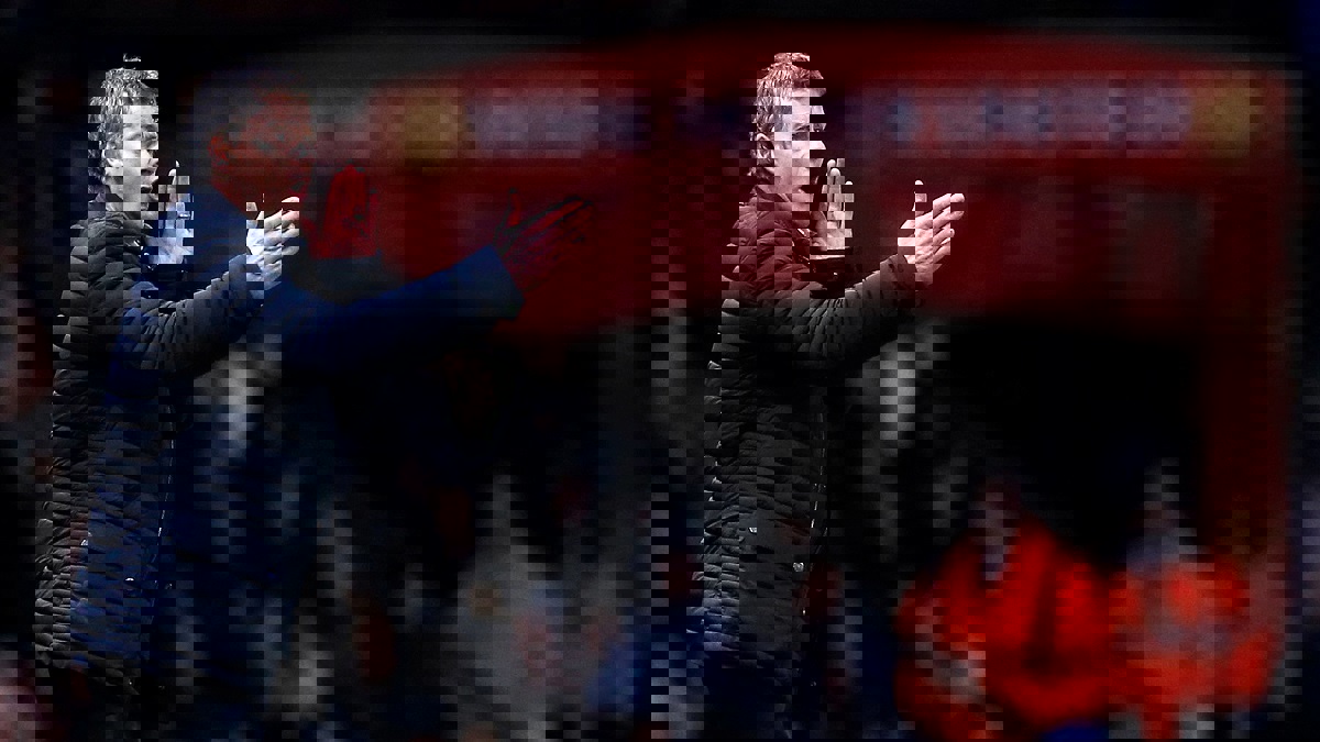 ديميتار برباتوف يحدد شرطًا لبقاء جونار سولشاير مع مانشستر يونايتد