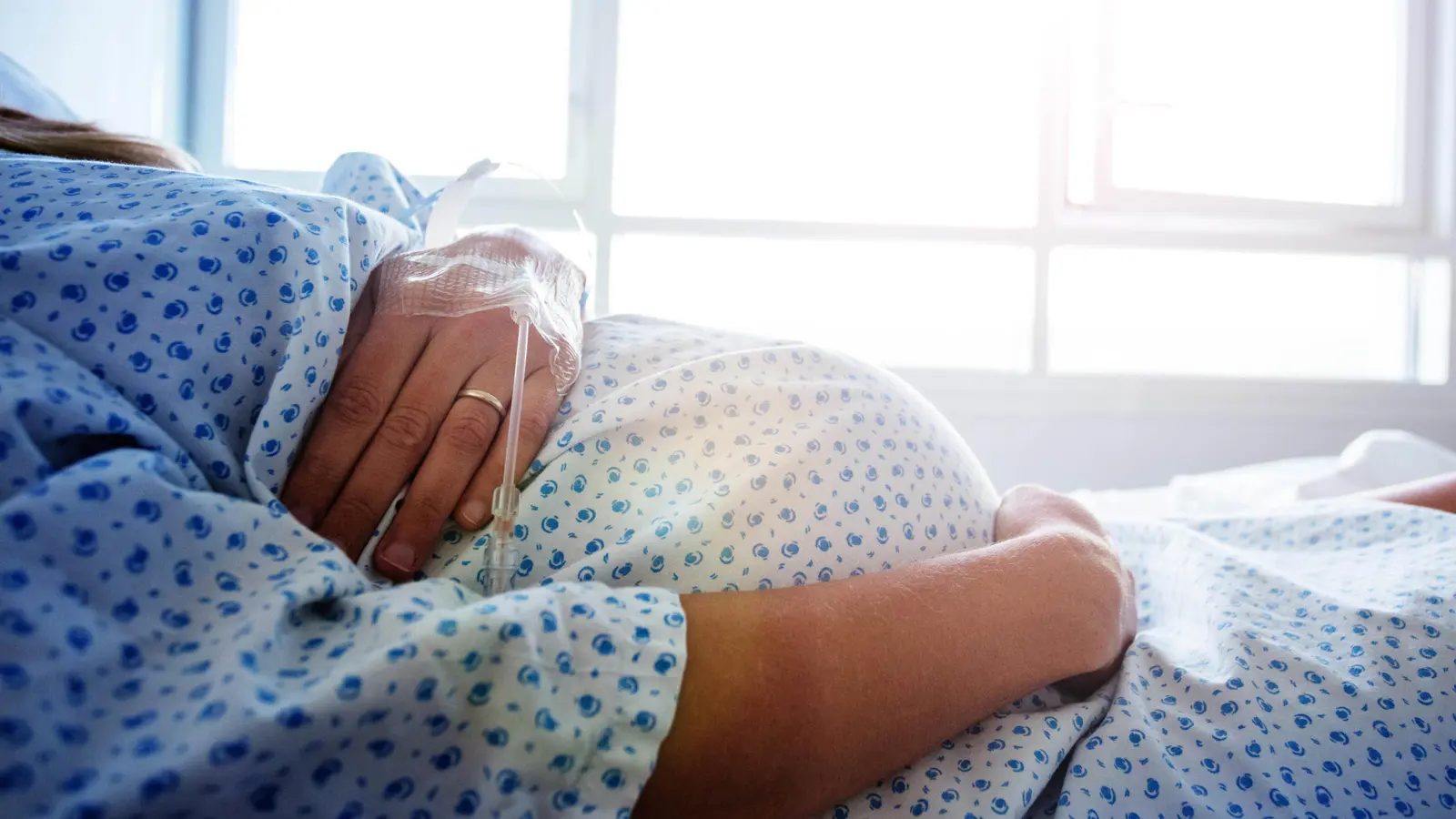 "حساسية الحمل".. ظاهرة تؤثر في الجهاز المناعي بعد الولادة