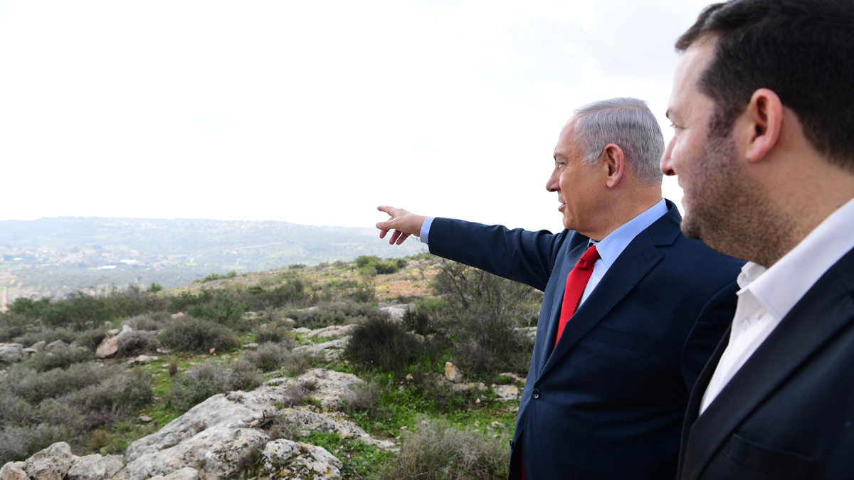 نتنياهو يتوعد الضفة الغربية بتعزيز الاستيطان