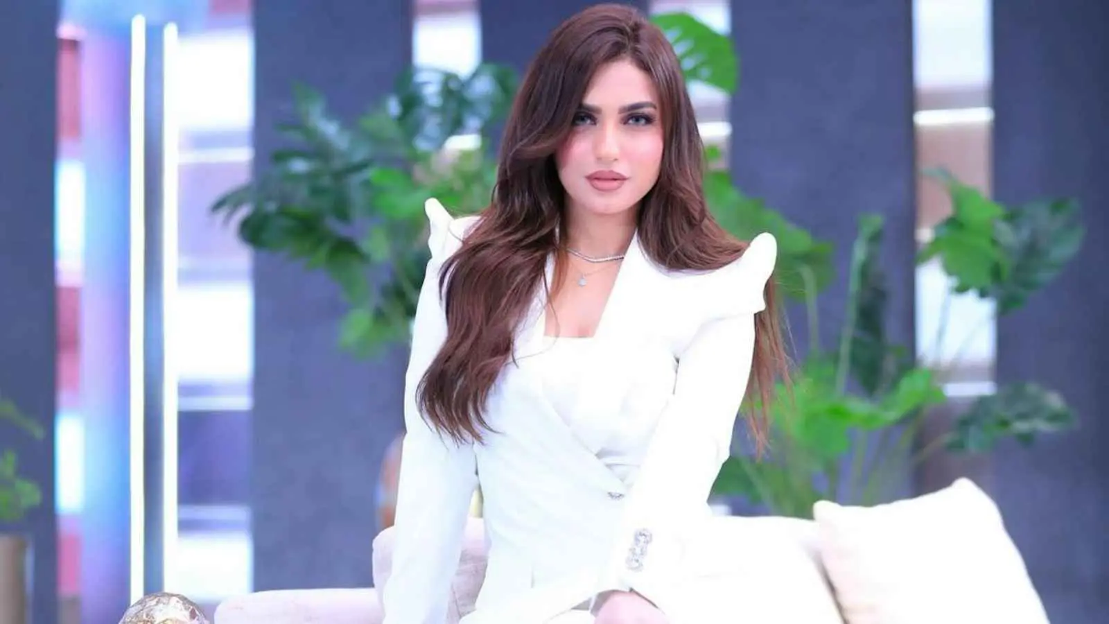 ليليان نمري تهاجم ياسمين عز بسبب حديثها عن المرأة اللبنانية