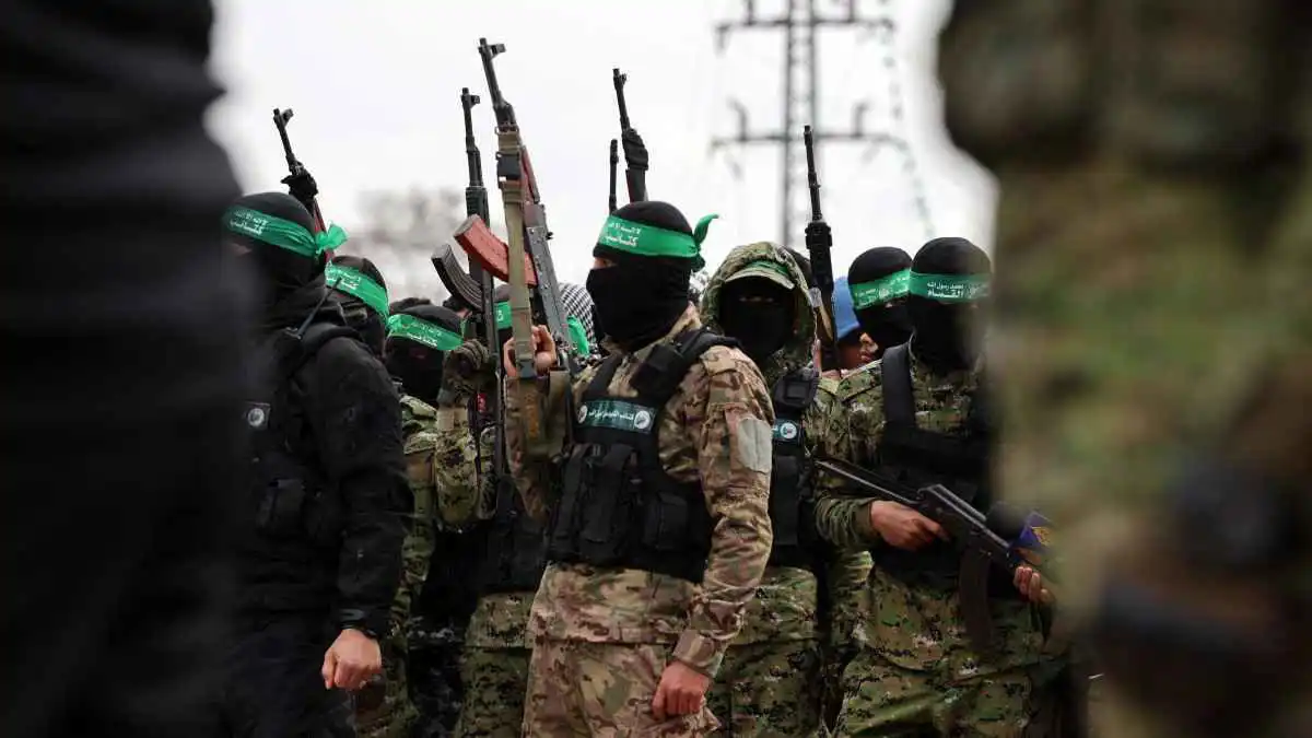 مسؤول أمريكي: نزع السلاح سيصاحبه "عفو" عن حماس في غزة