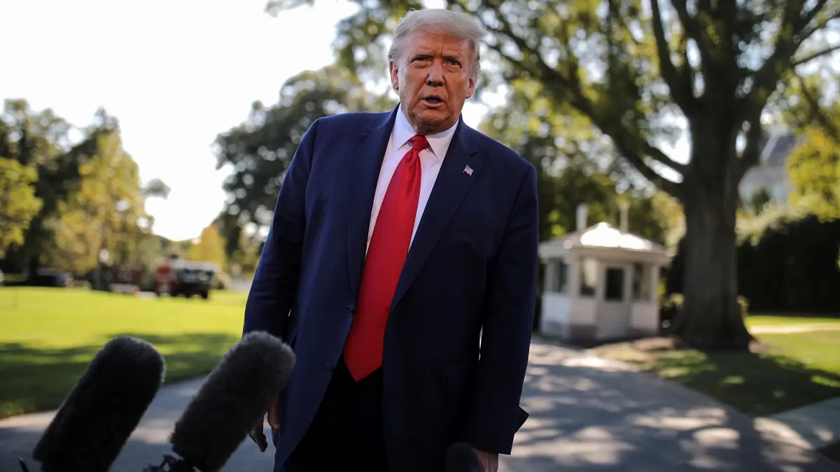 ترامب يهدد بحرمان مدن من المساعدات الفيدرالية لتراخيها بفرض النظام