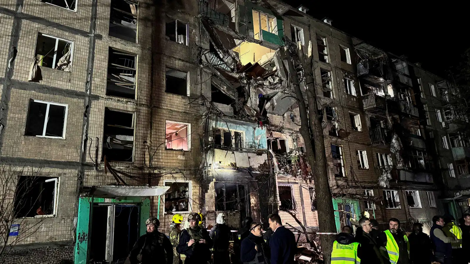 مقتل 3 عمال في محطة كهرباء أوكرانية بضربة روسية