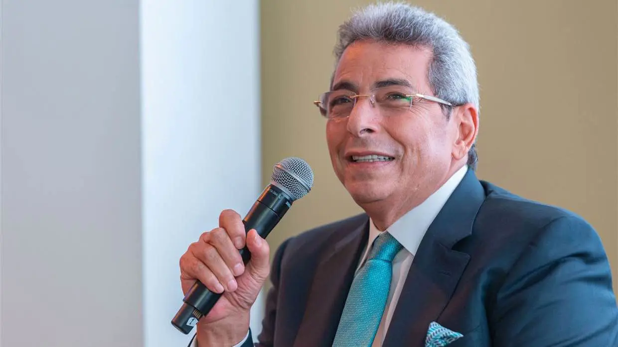 أنغام تفوّض محمود سعد بكشف تفاصيل مرضها