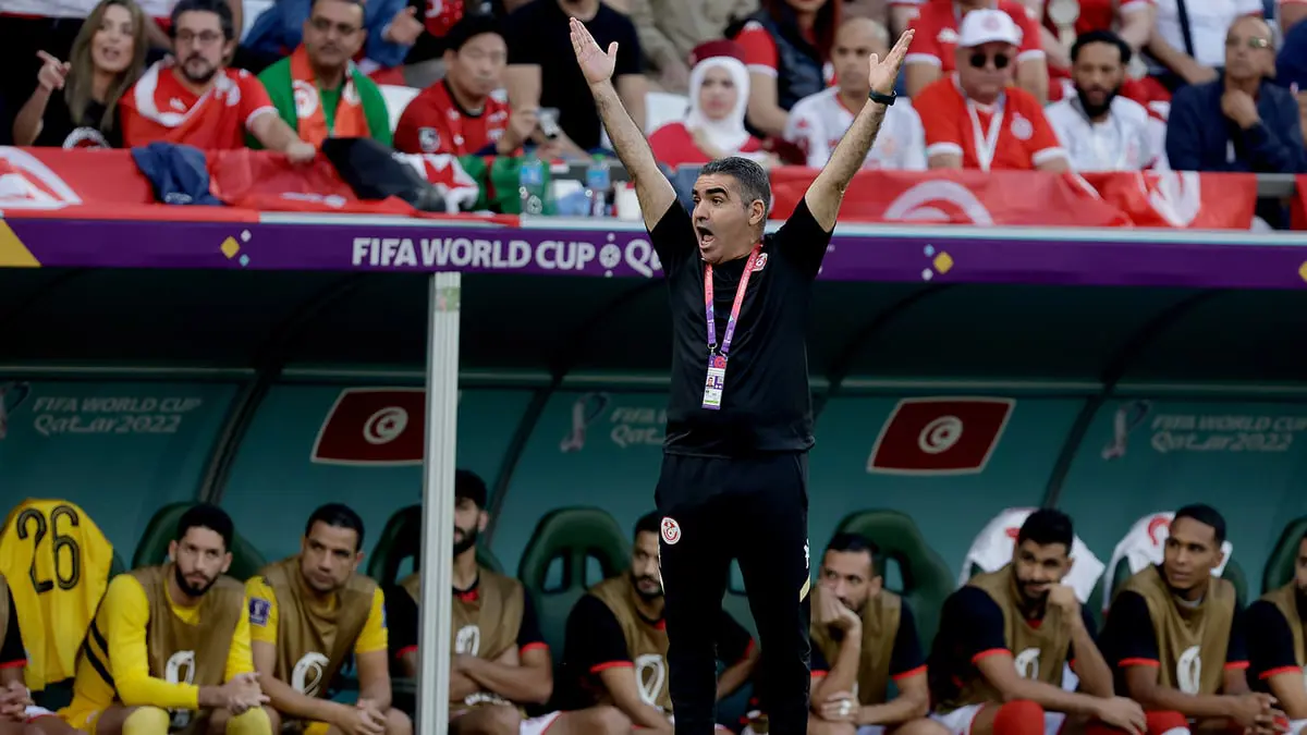 رغم الخروج المبكر من المونديال.. الاتحاد التونسي لكرة القدم يعلن بقاء جلال القادري مدربًا للمنتخب 
