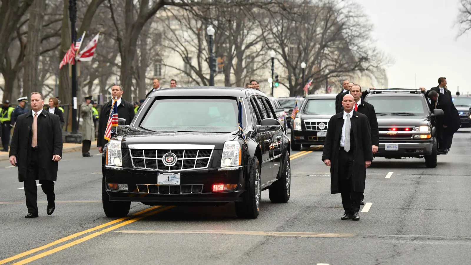 ترامب وبايدن سيستقلان نفس الليموزين إلى الكابيتول