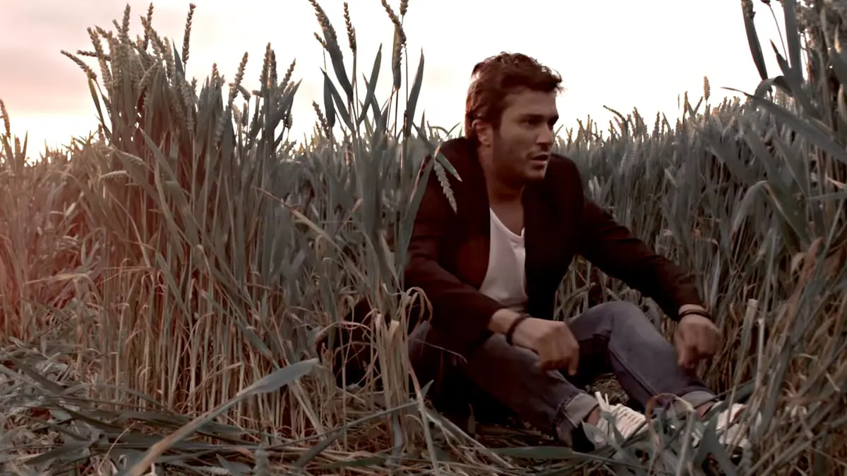 رجل أعمال عربي يكشف رفض لبنان تبرعه لإنارة طريق أودى بحياة جورج الراسي