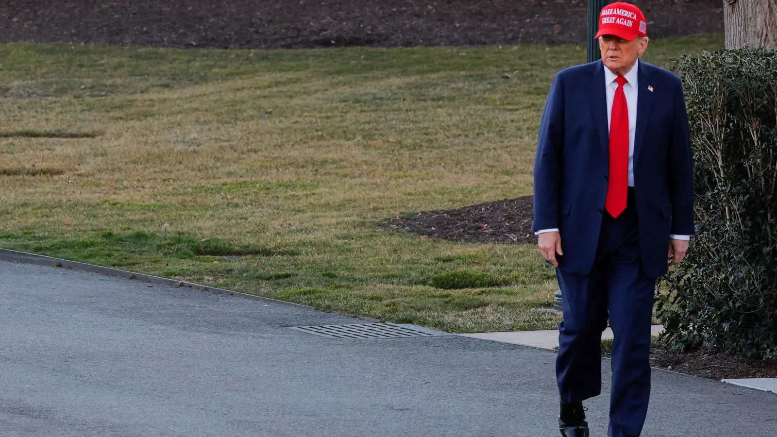 البيت الأبيض: ترامب سيخضع قريبًا لفحص طبي سنوي