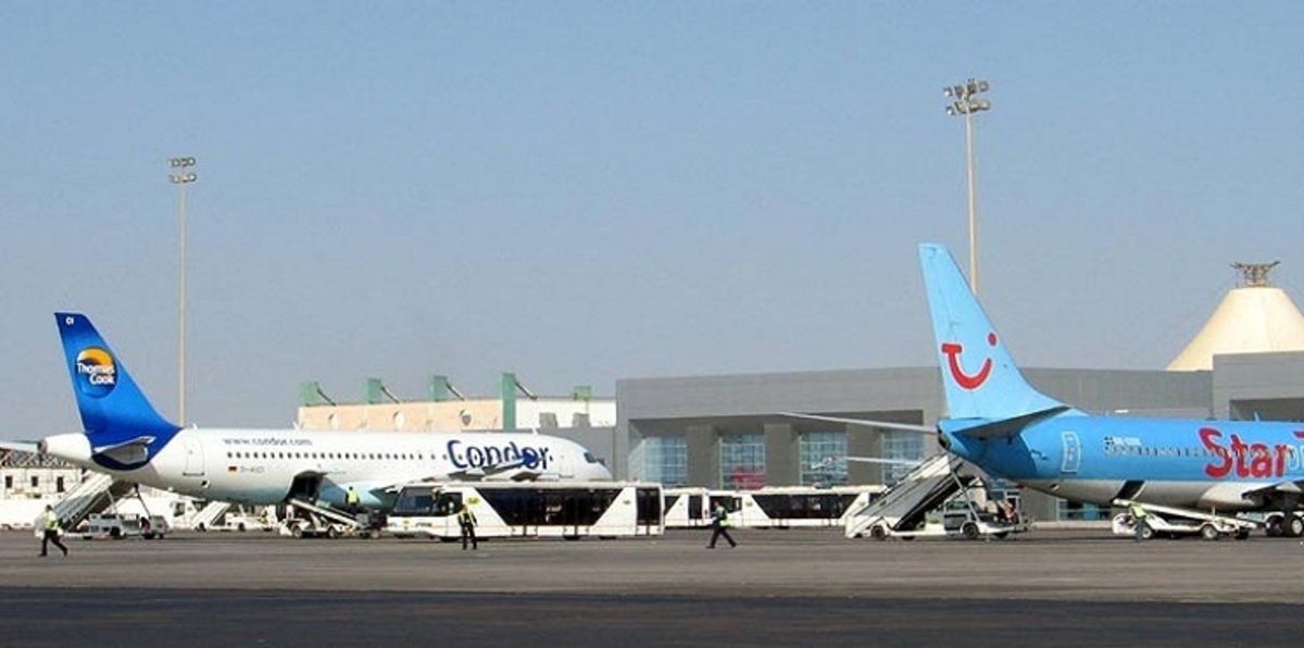 مصر.. الأحوال الجوية تجبر 3 طائرات على الهبوط اضطراريًا في الغردقة