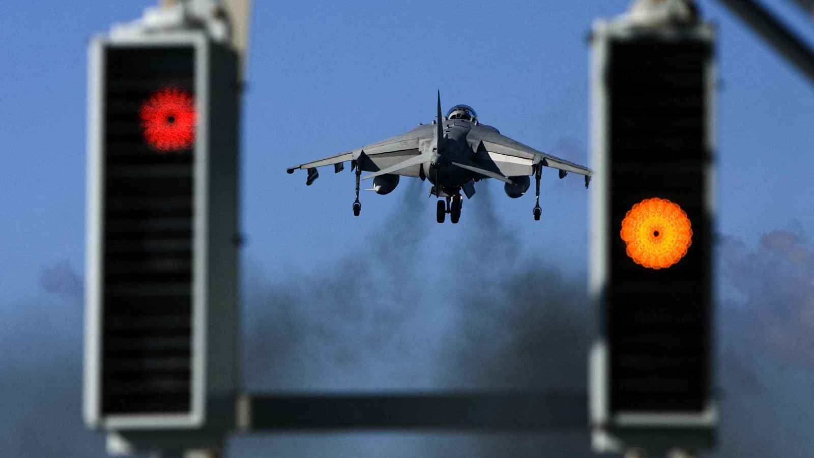 "الغارديان": حرب إسرائيل على إيران غير قانونية وترامب يدفع نحو كارثة