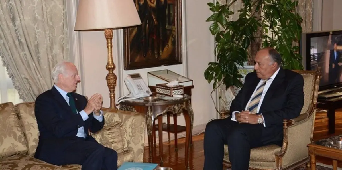 وزير الخارجية المصري ودي ميستورا يبحثان الحل السياسي للأزمة السورية