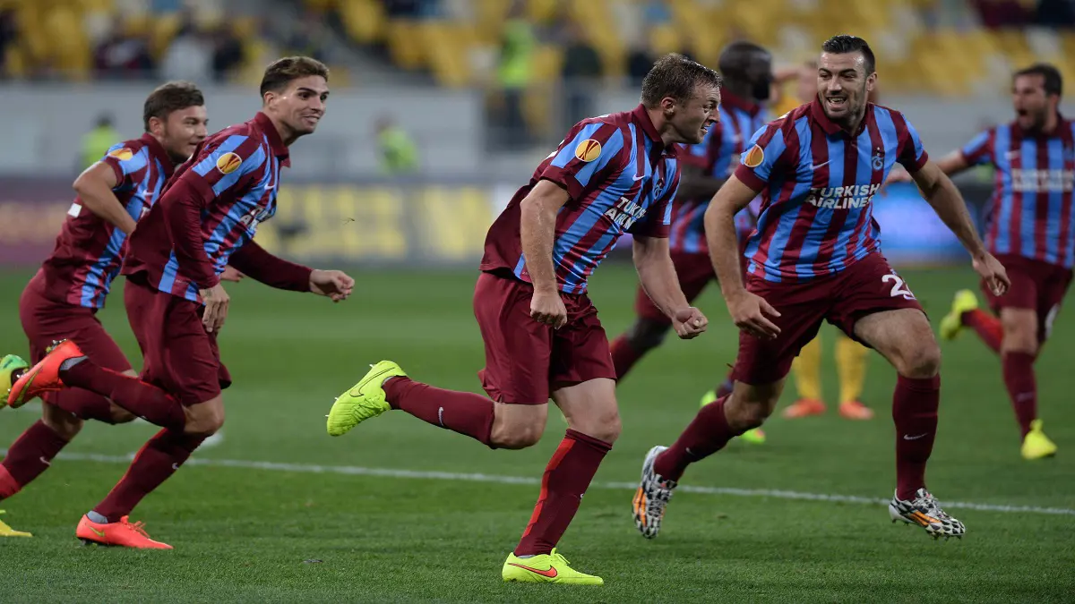 طرابزون سبور يخسر طعنًا أمام المحكمة الرياضية بشأن لقب الدوري التركي 2010-2011