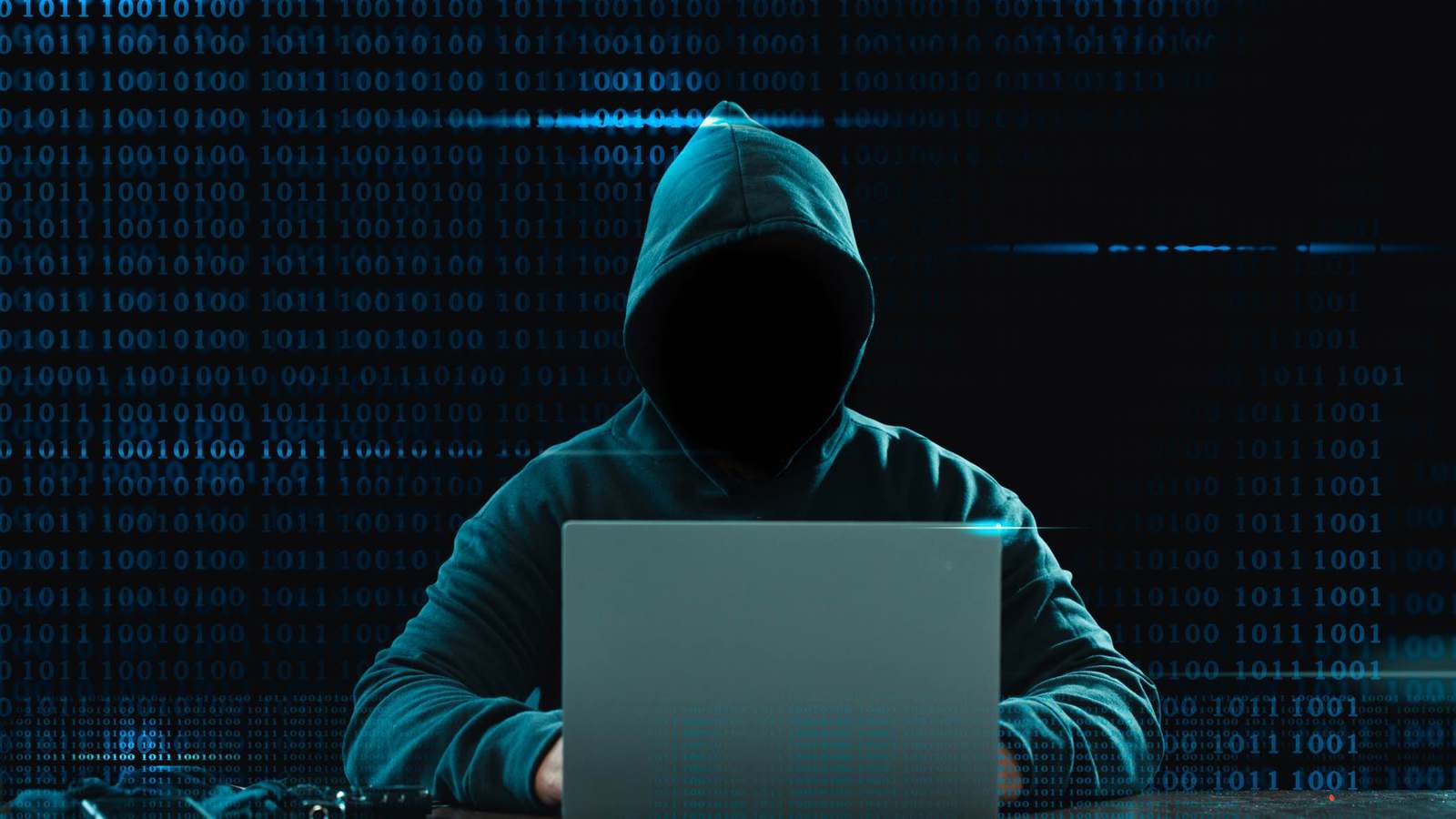 السلطات الأمريكية تضبط بريطانيًّا يقود مخطط قرصنة عالميًّا