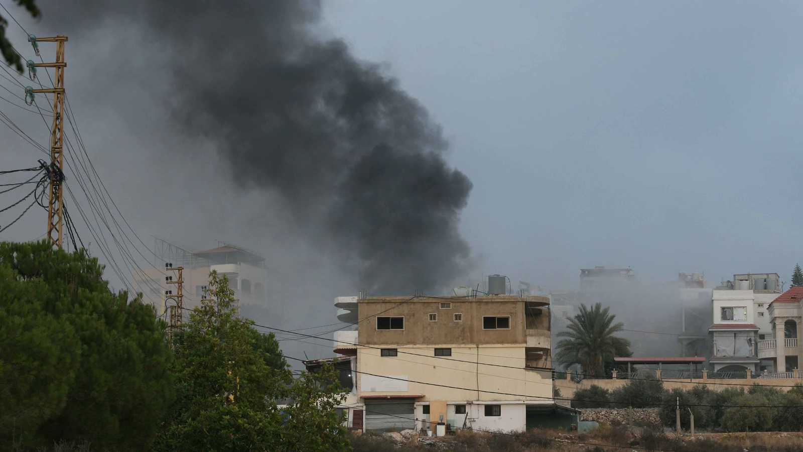 الجيش الإسرائيلي يعلن تدمير بنى تحتية ومقتل 3 من حزب الله جنوبي لبنان