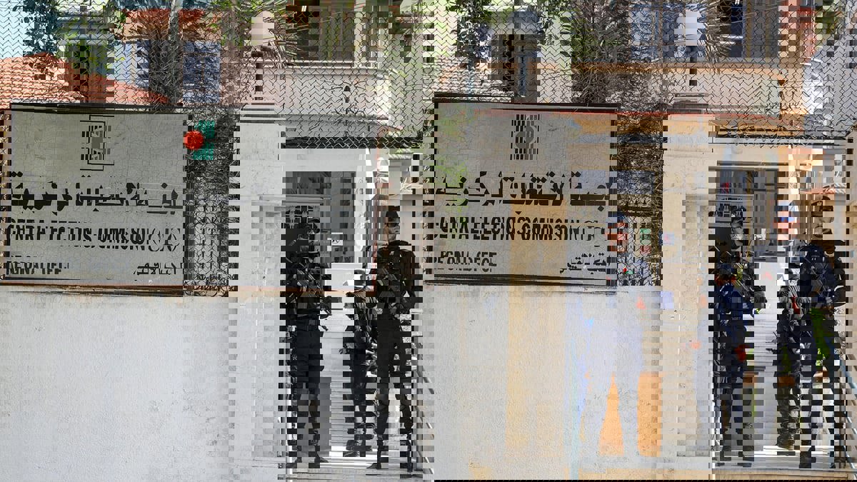 رغم التهديدات.. اعتماد قائمة نسائية لتنافس في الانتخابات المحلية الفلسطينية