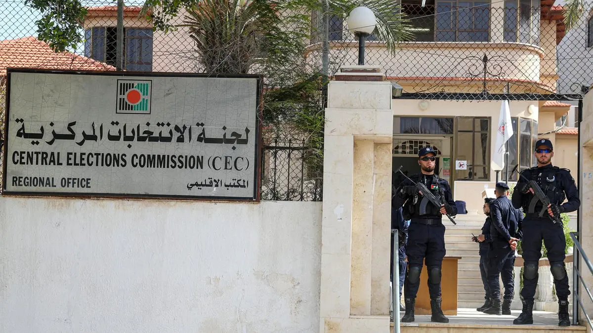 رغم التهديدات.. اعتماد قائمة نسائية لتنافس في الانتخابات المحلية الفلسطينية