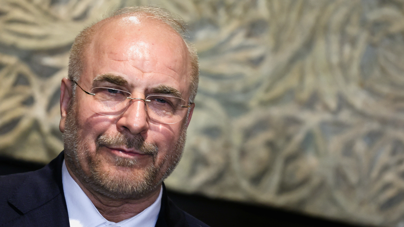 رئيس البرلمان الإيراني: لا ننتظر رسالة من أمريكا وتصريحات ترامب "خدعة"