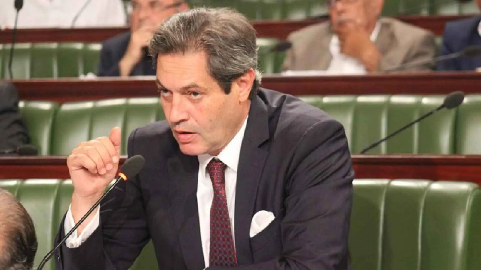 تونس.. قرار قضائي بسجن وزير البيئة الأسبق رياض المؤخر