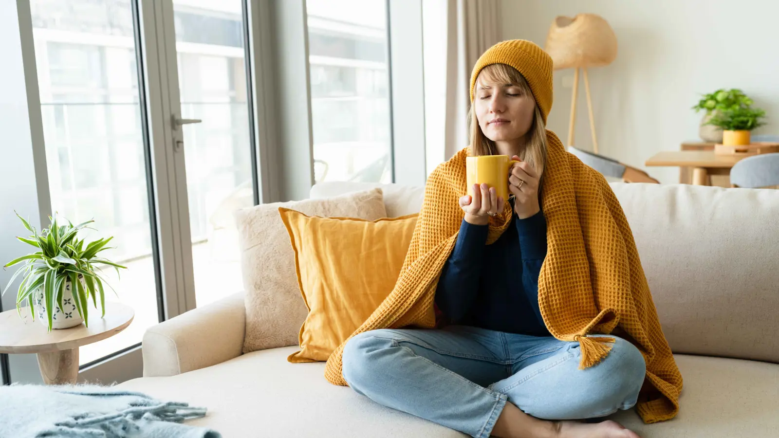 الشعور الدائم بالبرد.. أسبابه والأمراض التي يسببها