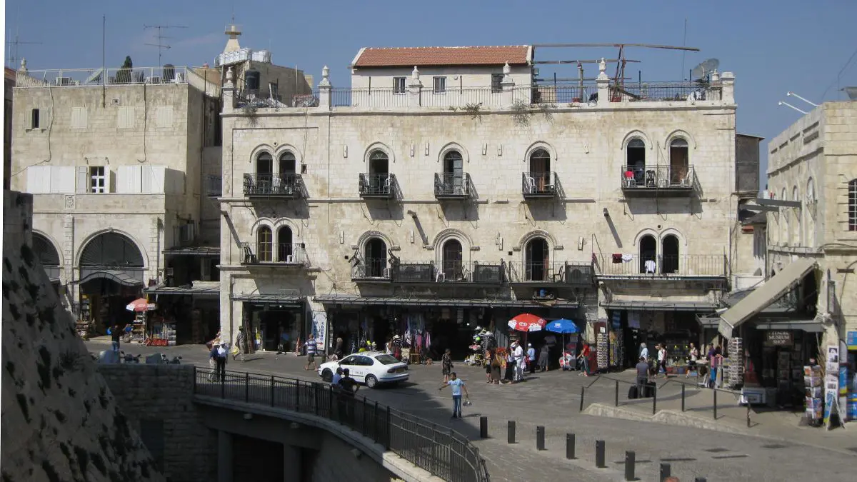 محكمة إسرائيلية تقضي بتملك مستوطنين 3 عقارات كبرى في القدس