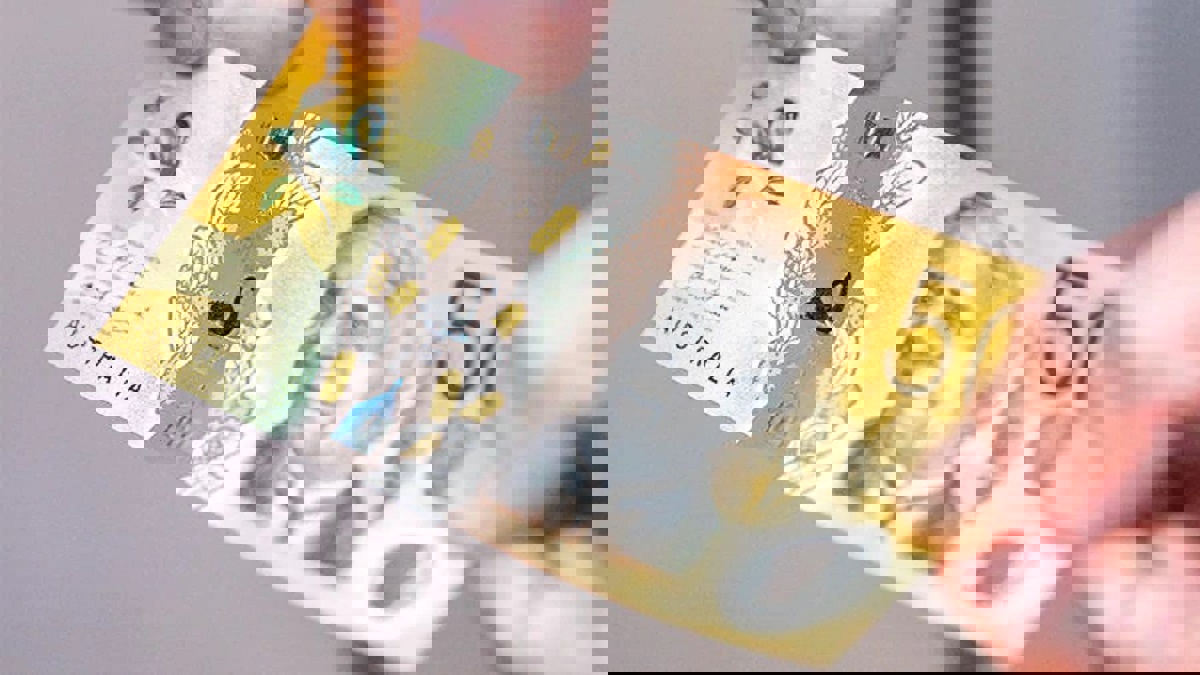 "المركزي الأسترالي" يقع في خطأ هجائي على ملايين العملات الورقية