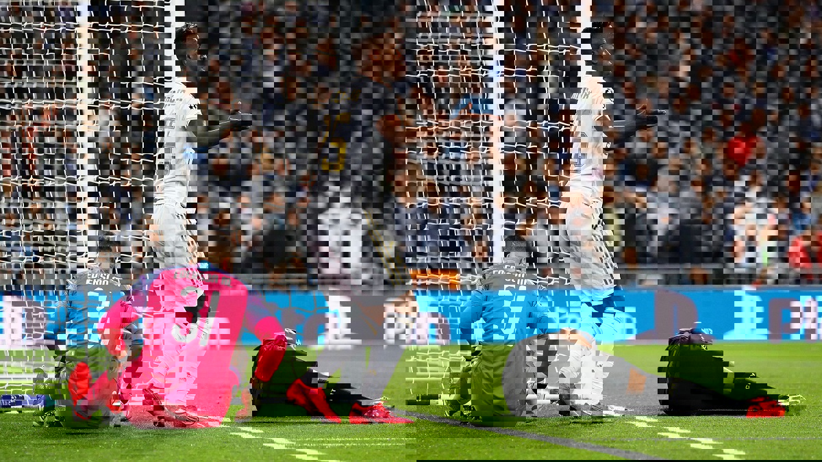 عقب تصريحاته عن الحكام.. هل يوقف "يويفا" فينيسيوس جونيور لاعب ريال مدريد؟