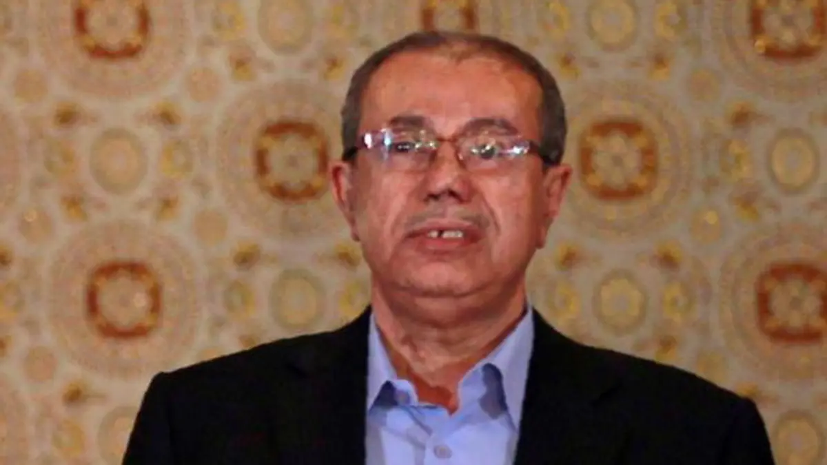 حزب "المؤتمر الشعبي" في اليمن يفصل 31 من قياداته..  وبن دغر يعلق