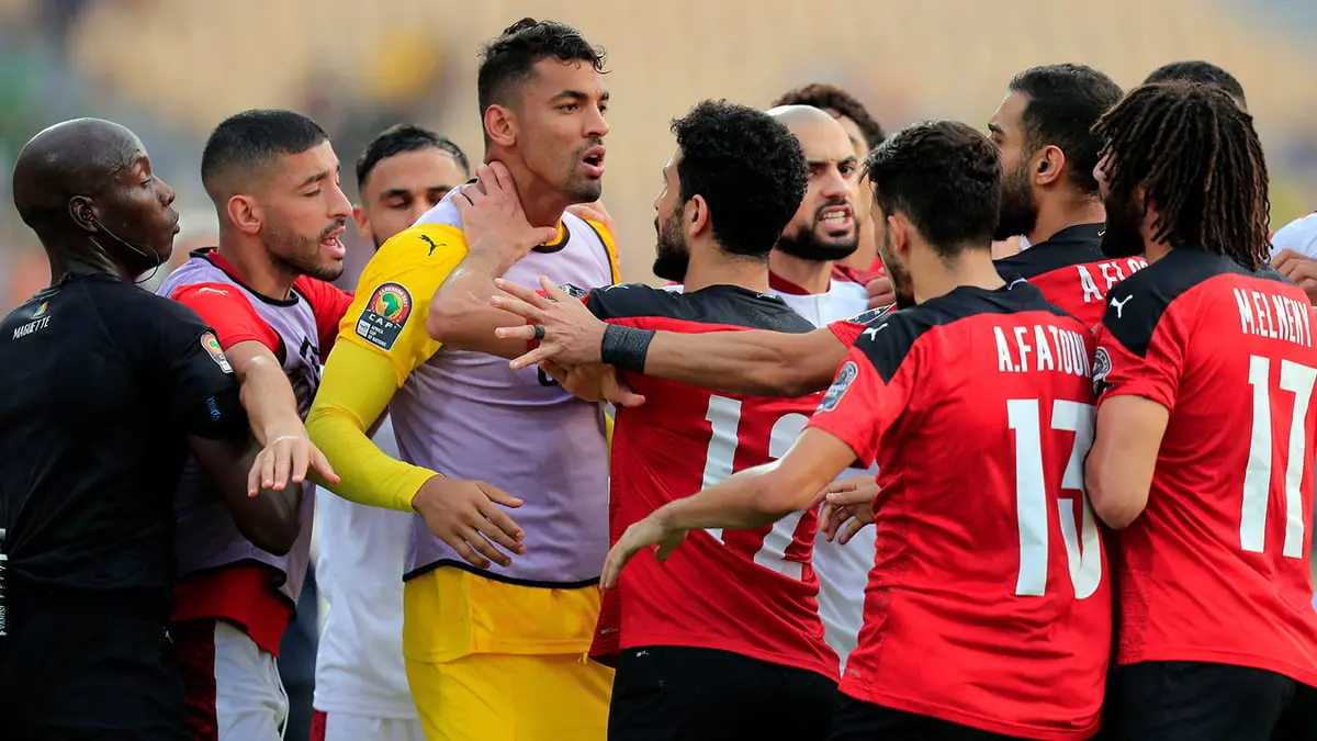 ليكيب: حارس منتخب مصر الرابع صفع فوزي لقجع رئيس الاتحاد المغربي