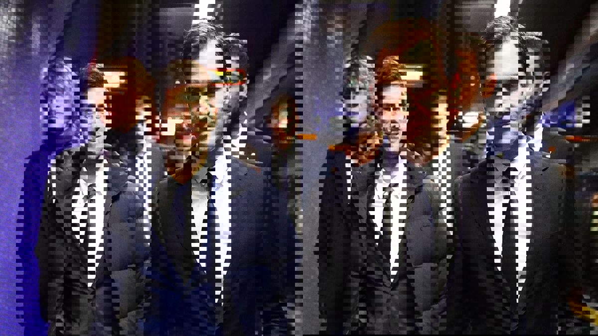 ديوكوفيتش معلقًا على اعتزال فيدرر: حقق التميز والقيادة بنزاهة