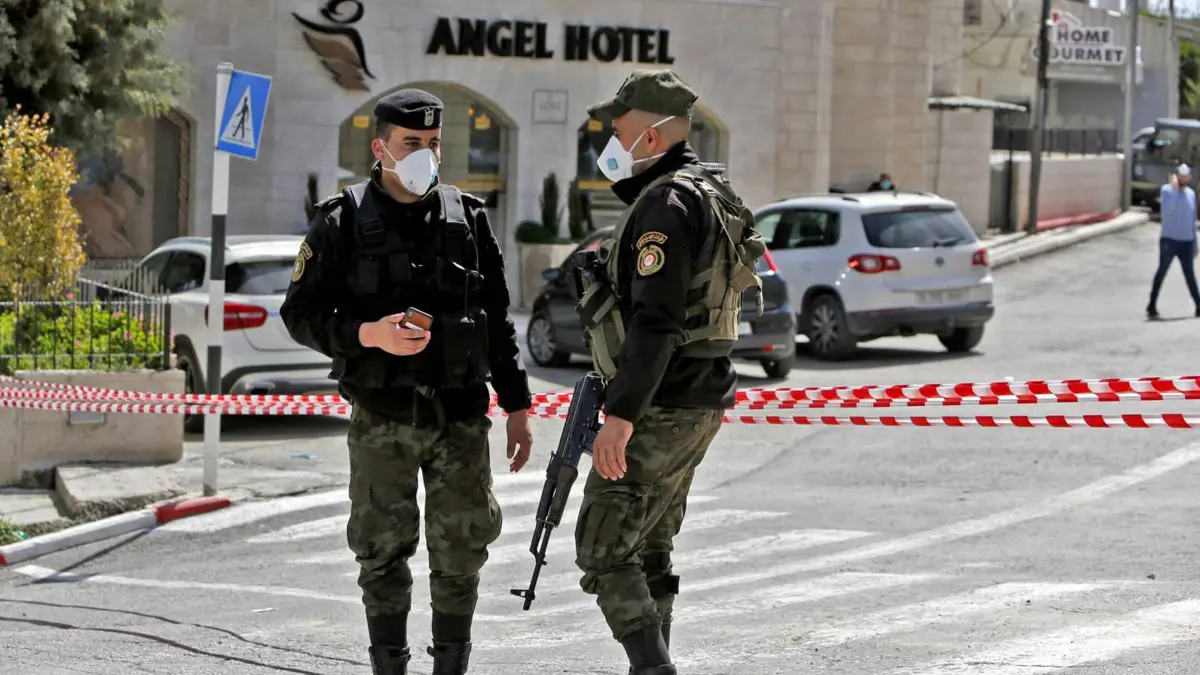 الحكومة الفلسطينية تفرض حظر تجول شاملا خلال عيد الفطر