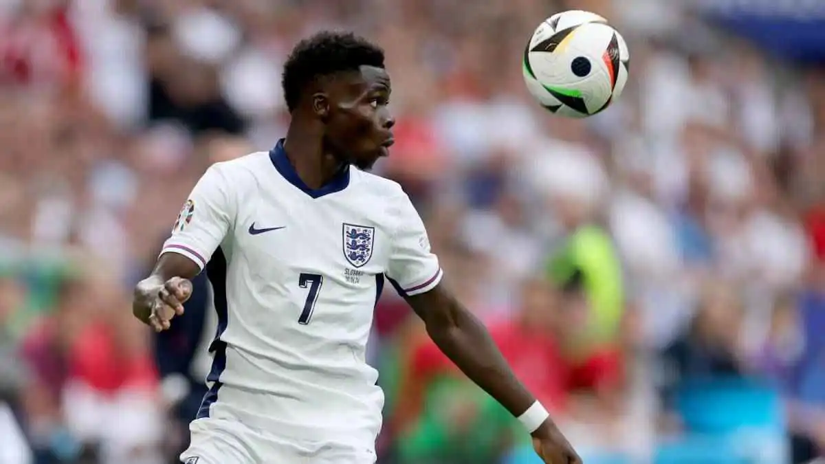 بوكايو ساكا يعود إلى قائمة منتخب إنجلترا