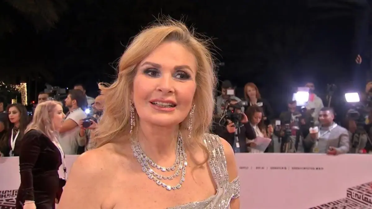 يسرا تكشف أسباب غيابها عن دراما رمضان.. ومفاجأتها مع منير (فيديو)