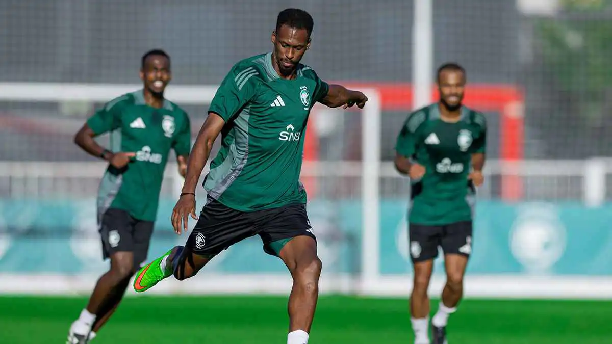 الموعد والقنوات الناقلة وتشكيل مباراة السعودية ومقدونيا الشمالية