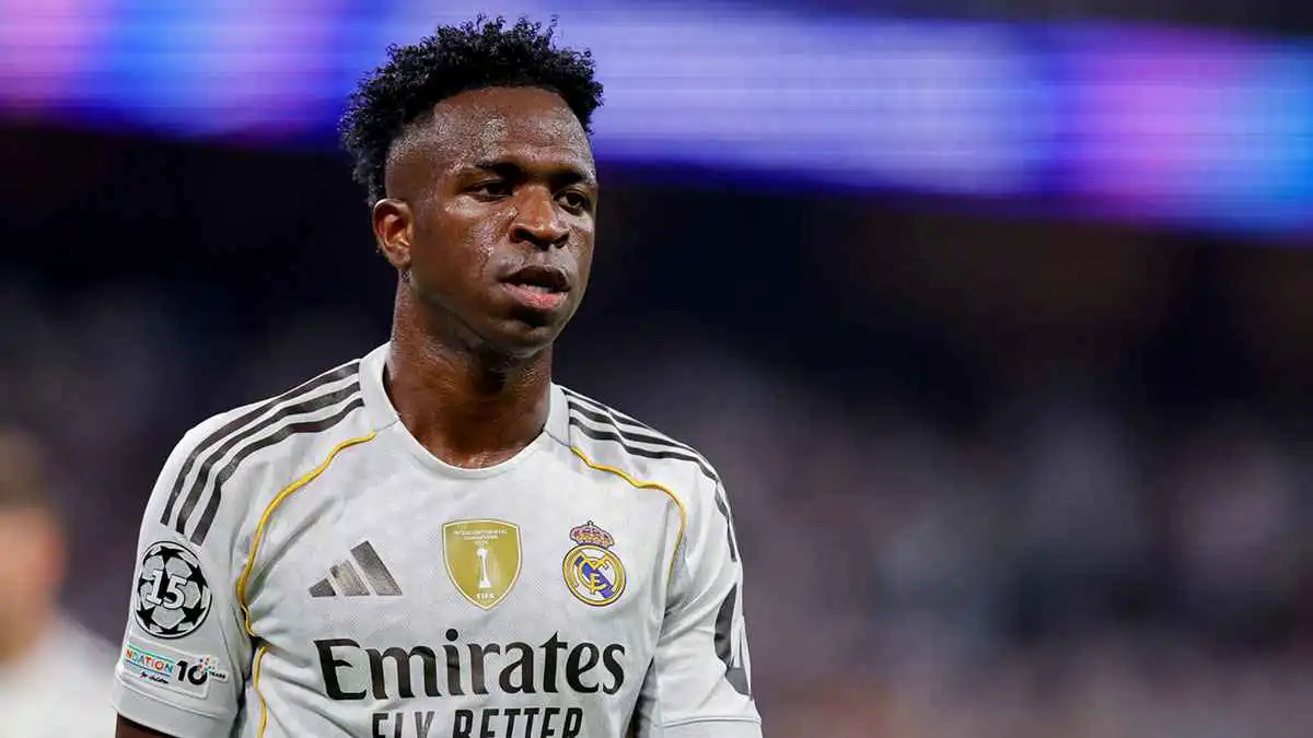 انهيار وبكاء فينيسيوس بسبب هجوم جماهير ريال مدريد  (فيديو)