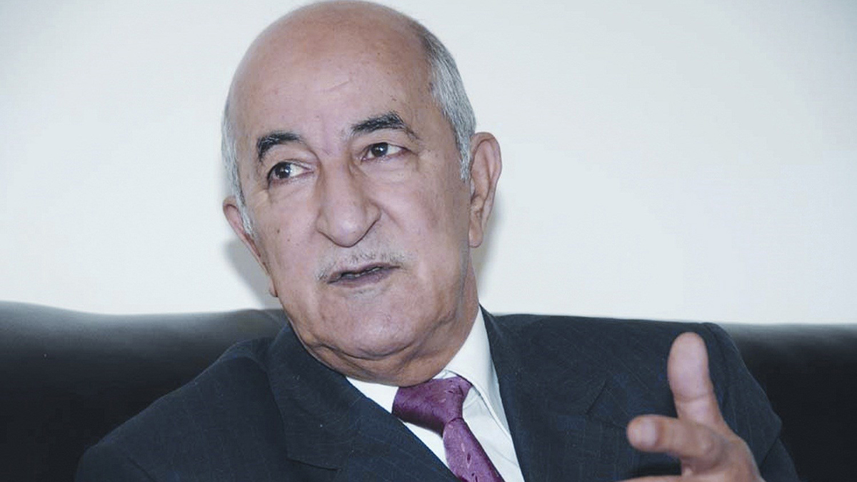 عبدالمجيد تبون رئيس الوزراء المعزول في عهد بوتفليقة يترشح لرئاسة الجزائر‎