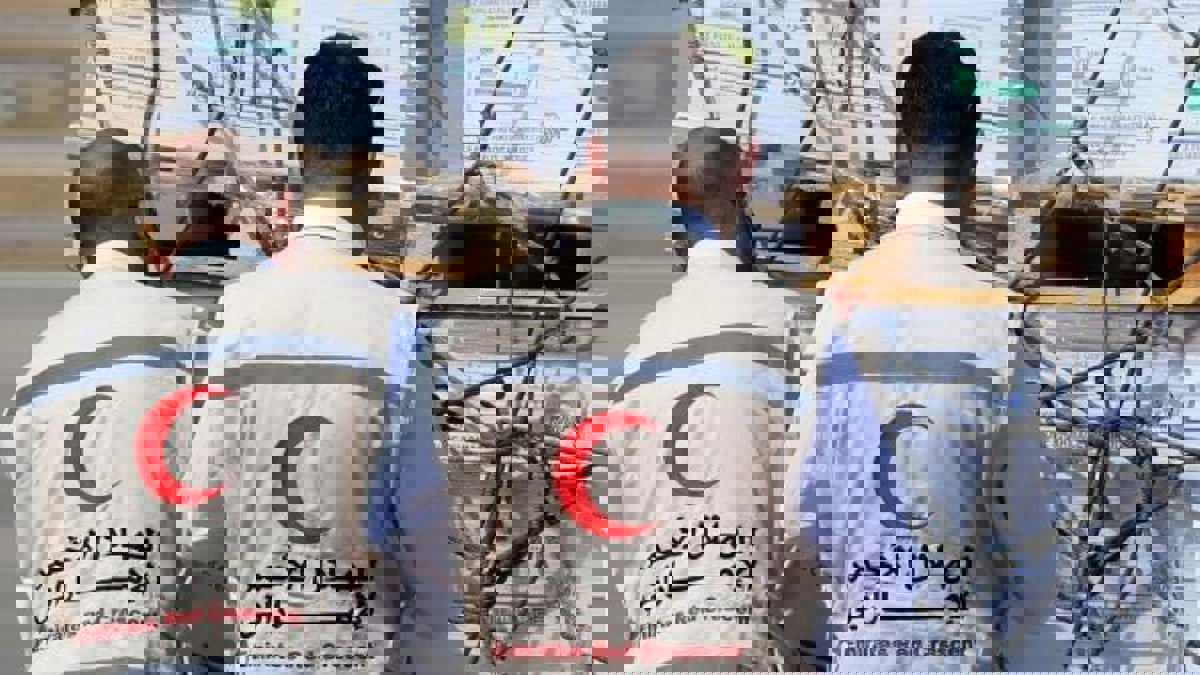 هيئة "الهلال الأحمر" الإماراتي تدين إطلاق النار على طاقمها الطبي في تعز اليمنية