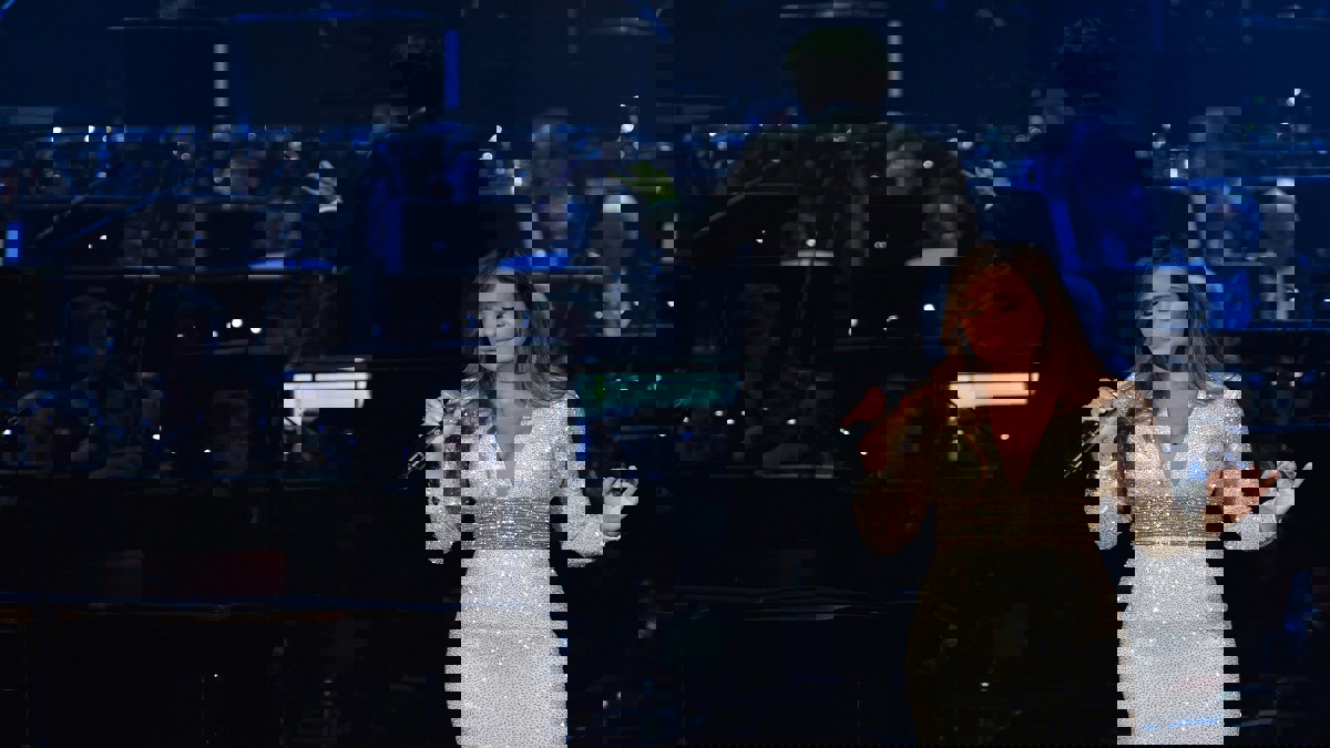 ما سر تراجع ورثة "العندليب" وموافقتهم على حفل كارول سماحة؟