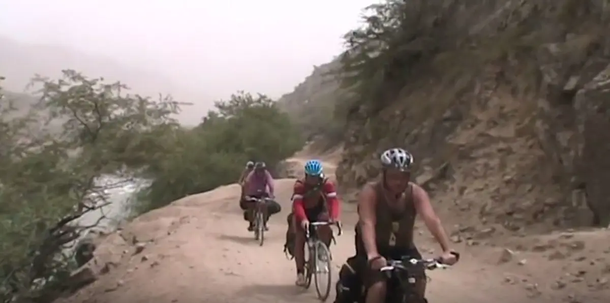 داعش يعلن مسؤوليته عن هجوم على سياح في طاجيكستان