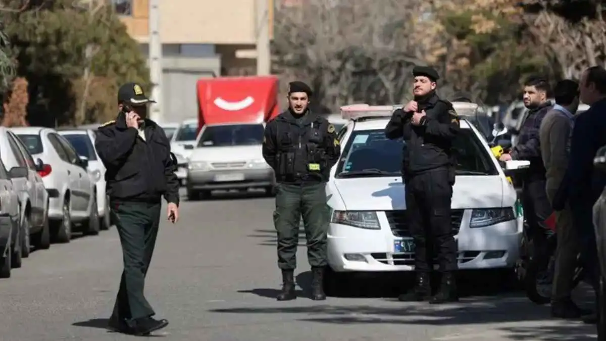 مكالمات مسربة مرعبة.. هكذا يرهب الموساد قادة إيران