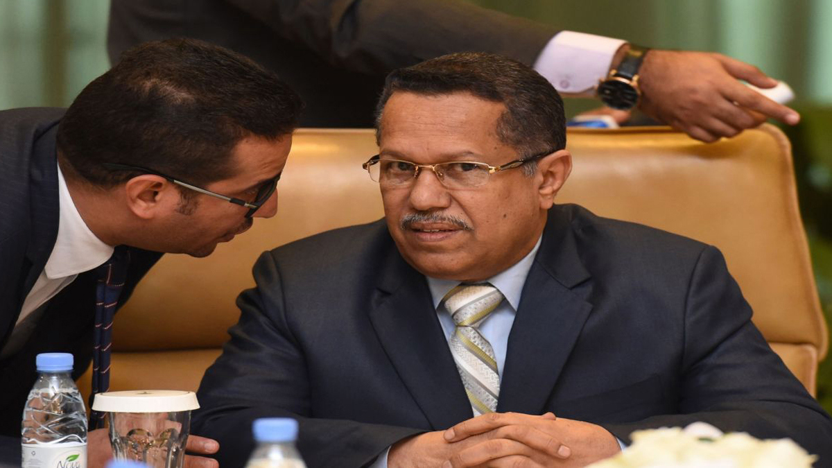 هادي يعيّن أحمد  بن دغر "المحال للتحقيق" مستشارًا له