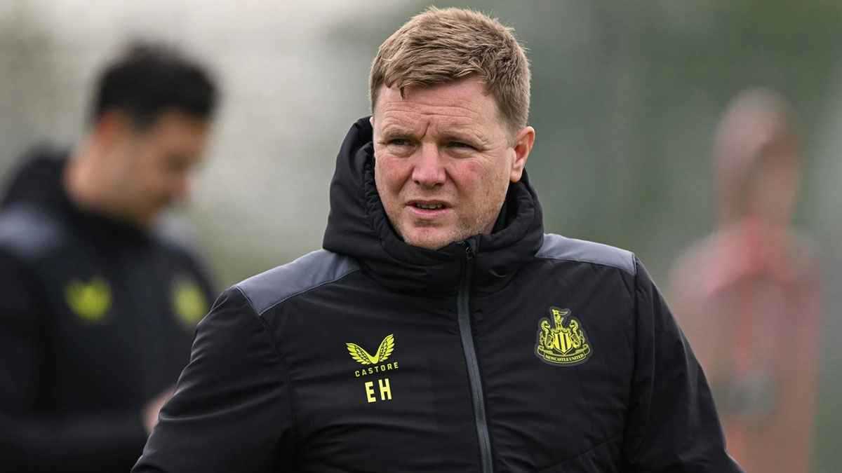 مدرب نيوكاسل يحدد أخطر عنصر في صفوف برشلونة